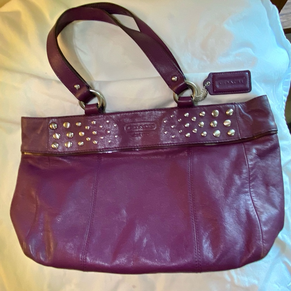 Genuine Coach vintage studded purple purse with zipper